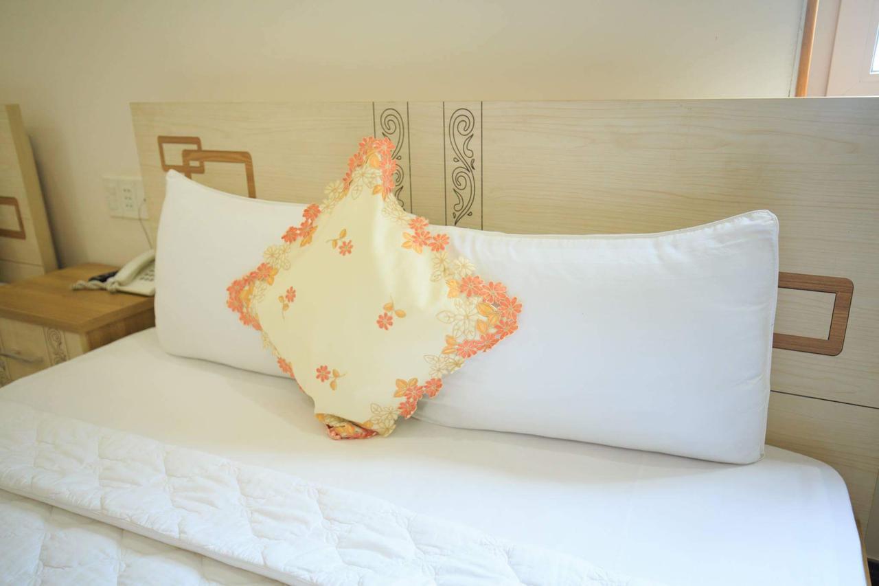 Jiny Tran Hotel Duong Dong  Extérieur photo