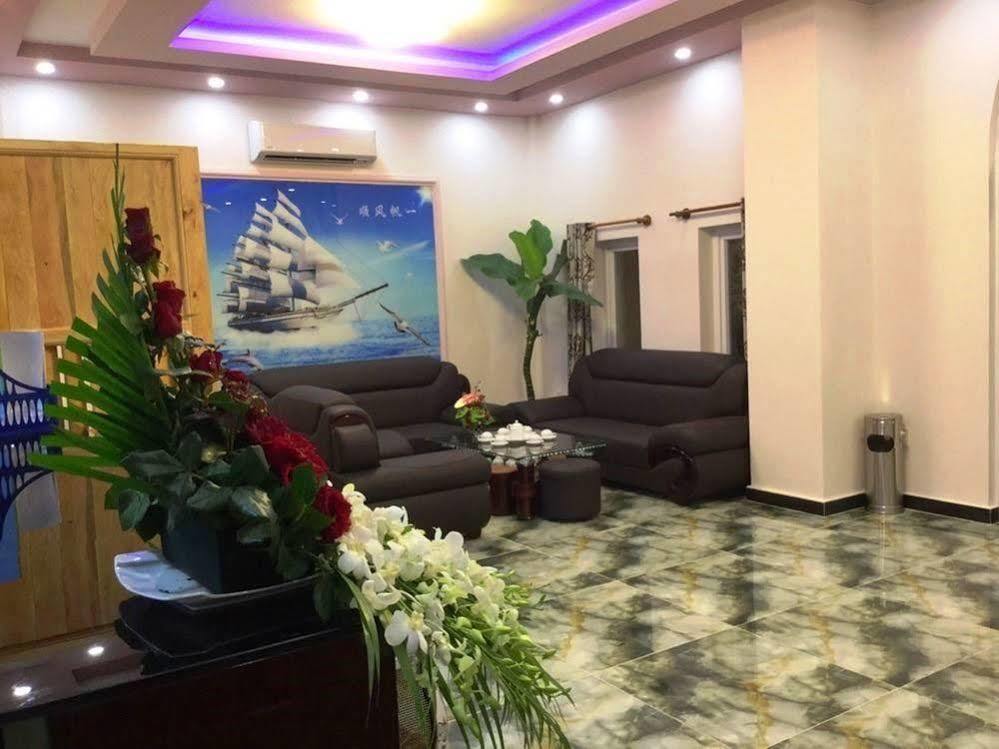 Jiny Tran Hotel Duong Dong  Extérieur photo